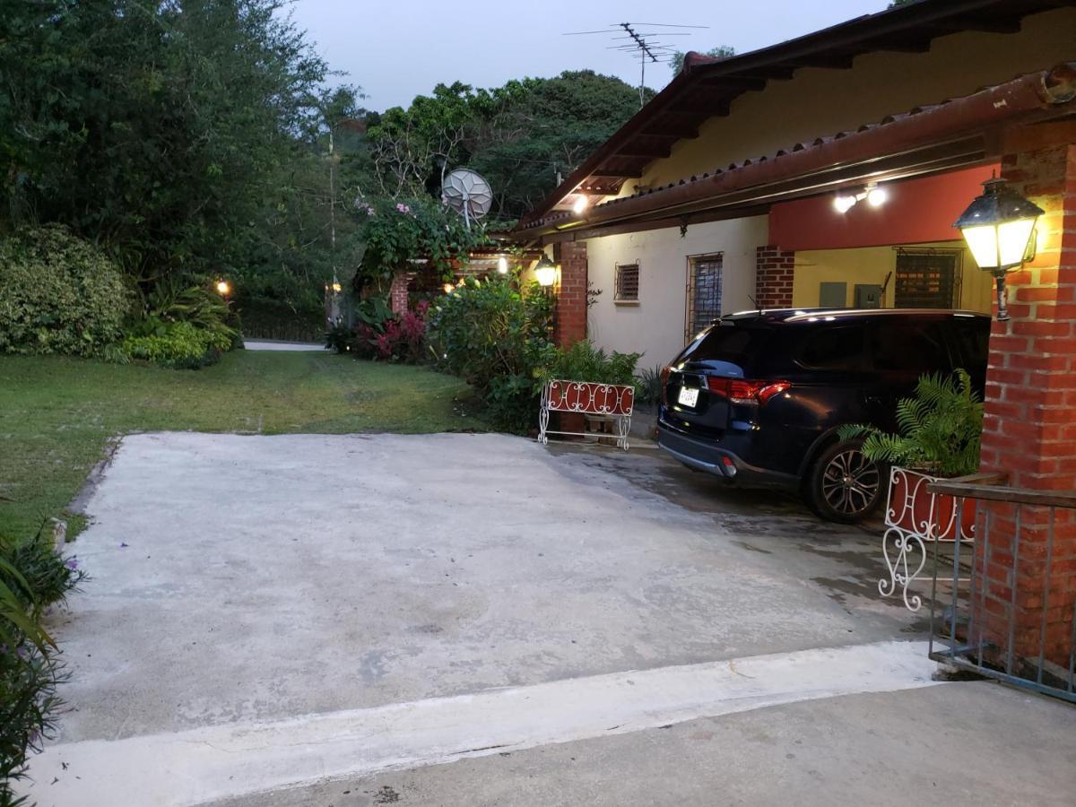 Villa San Antonio - El Valle De Anton Exterior photo